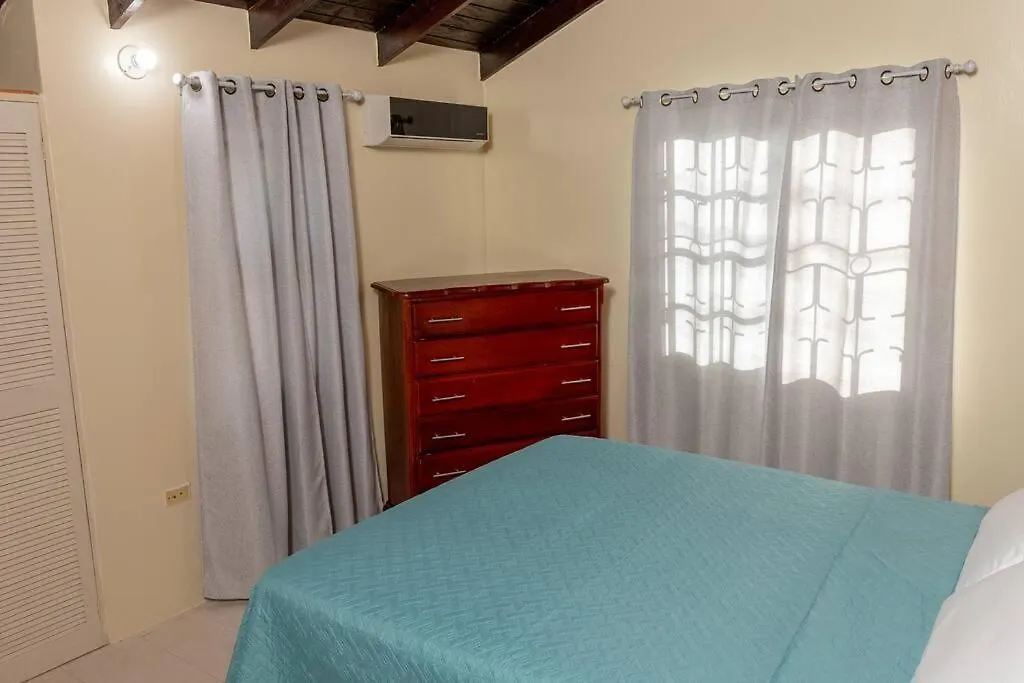 Charming Deluxe 2 Bedroom Home Montego Bay Giamaica